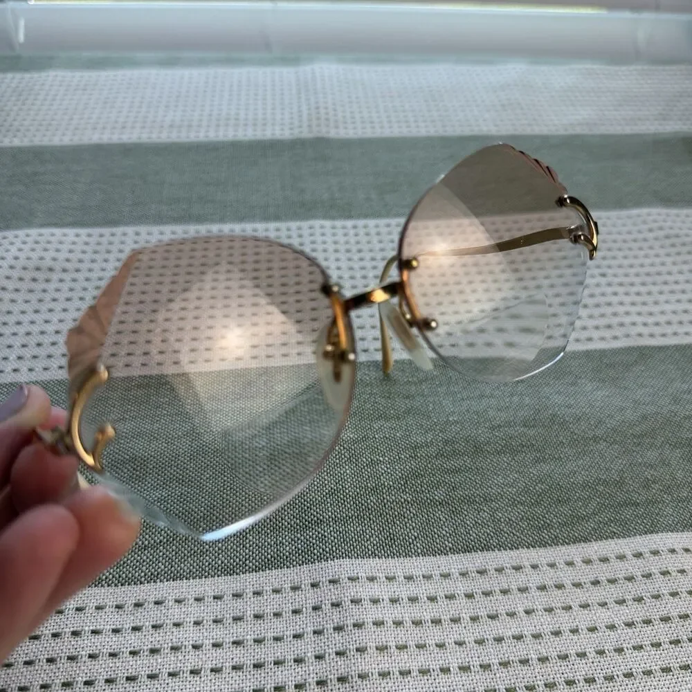 Multi-Facets vintage eye
